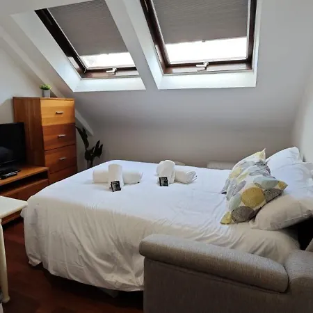 Apartamento Atico Estudio Centro Vigo, Luminoso *