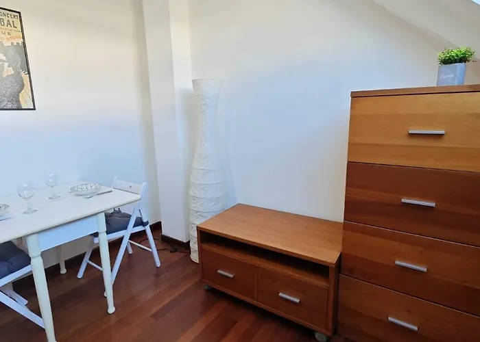 Atico Estudio Centro Vigo, Luminoso * Vigo