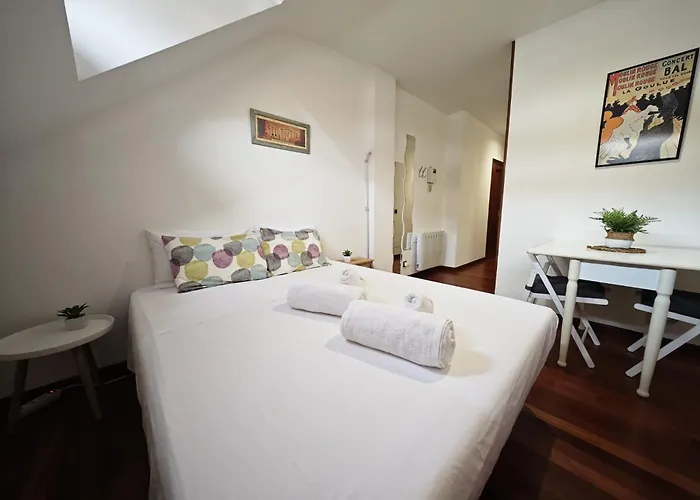 Apartmán Atico Estudio Centro Vigo, Luminoso *